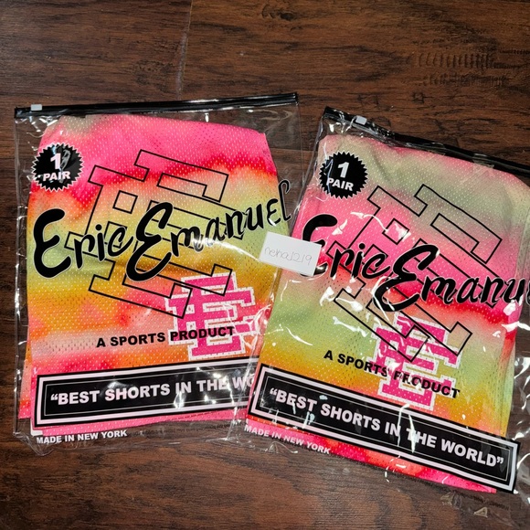 Eric Emanuel Basic Shorts - Picture 3 of 3